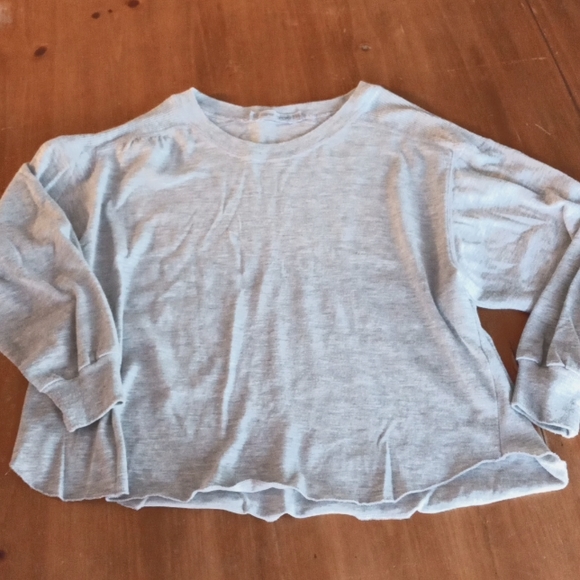 Espirit Sport Womans Gray Semi Cropped Top Size Small - Picture 2 of 5